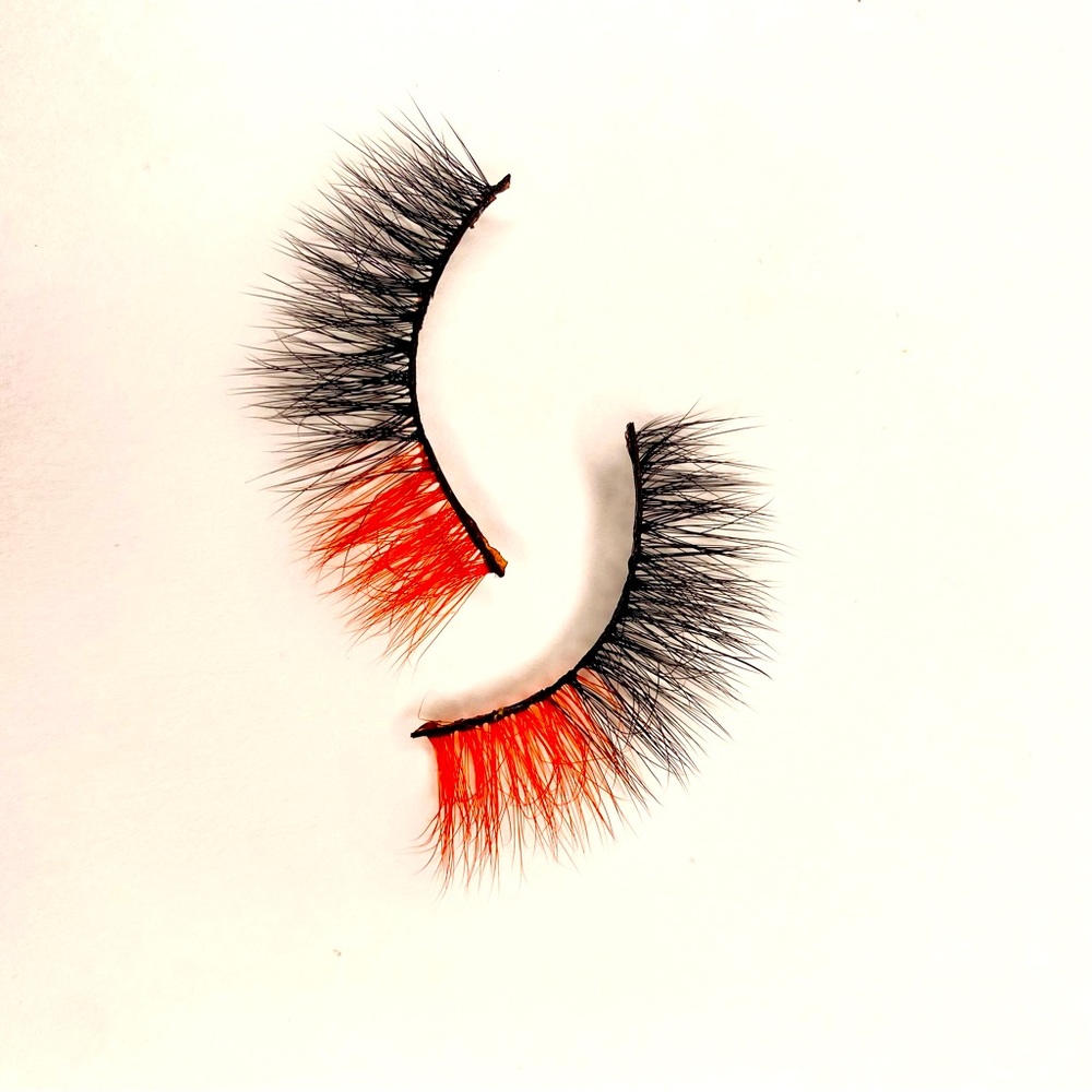 Color lashes